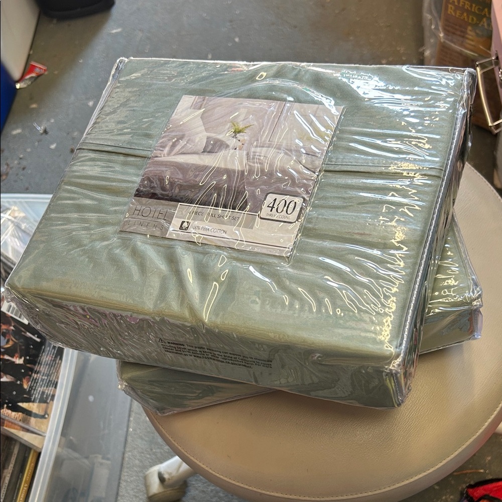 Hotel Collection sage color Luxury 4-Piece Sheet Set in Soft Green - Picture 6 of 6